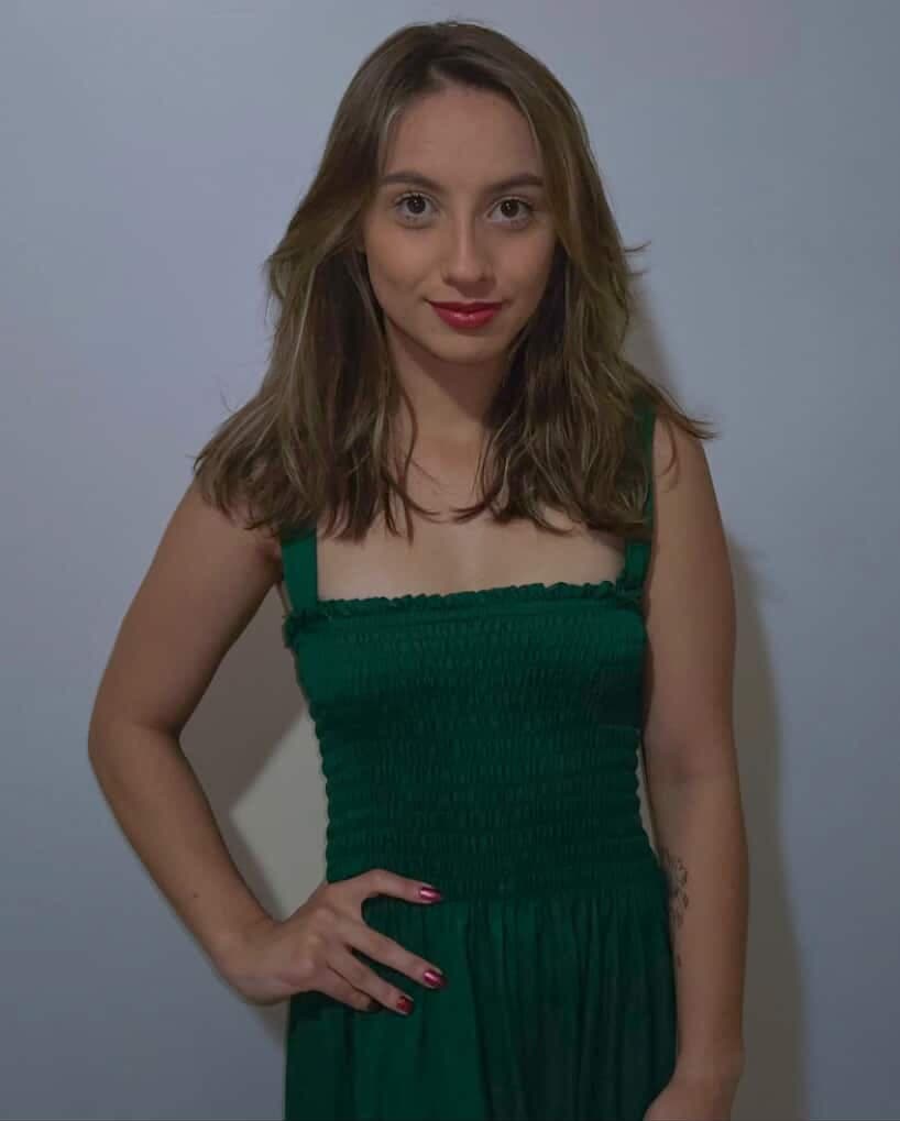 Maria Clara - Manicure Profissional